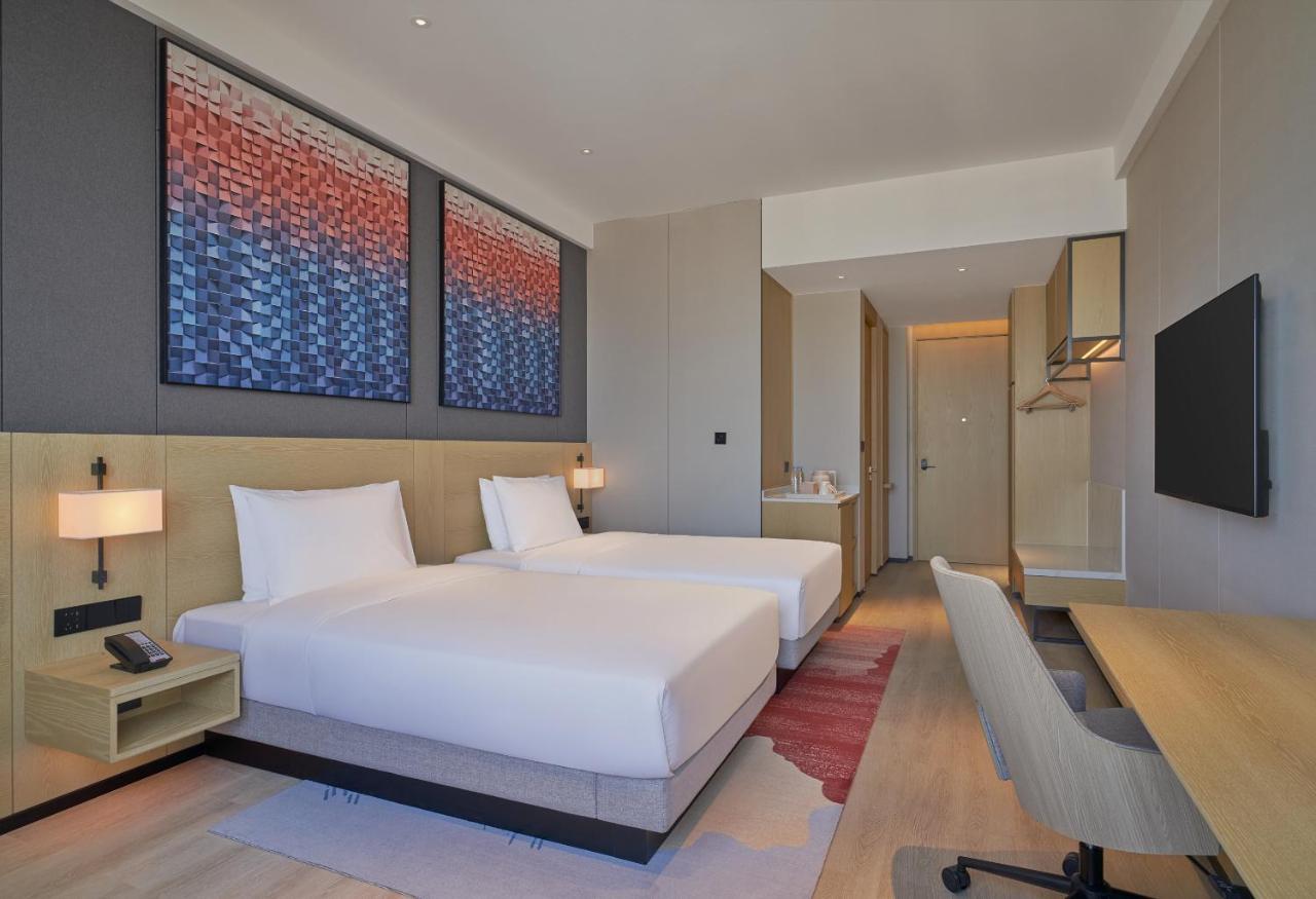 Hyatt Place Yantai Development Zone Exterior photo
